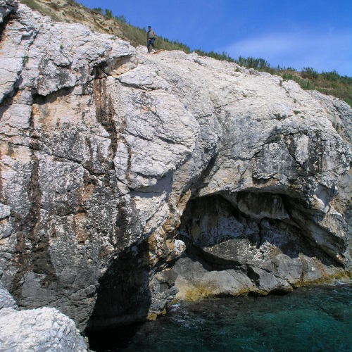 Hike to Nasuzanski and Obis bays